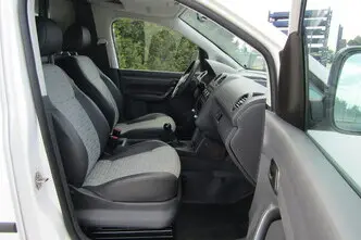 Volkswagen Caddy, 1.6, дизель, механическая, передний привод