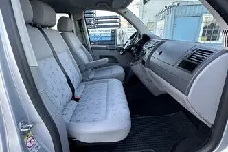 Volkswagen Caravelle, 2.5, 96 kW, diisel, manuaal, nelikvedu