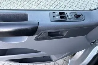 Volkswagen Caravelle, 2.5, 96 kW, diisel, manuaal, nelikvedu