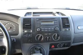 Volkswagen Caravelle, 2.5, diisel, automaat, esivedu