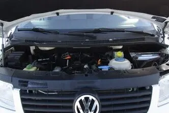 Volkswagen Caravelle, 2.5, diisel, automaat, esivedu