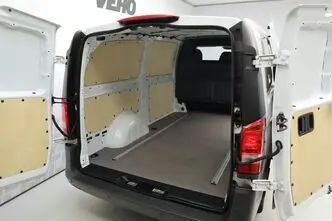 Mercedes-Benz Vito, 2.0, 120 kW, diesel, automatic, rear-wheel drive