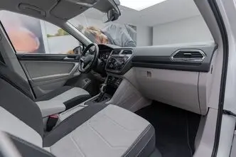 Volkswagen Tiguan, 1.4, 110 kW, plug-in hybrid, automatic, front-wheel drive