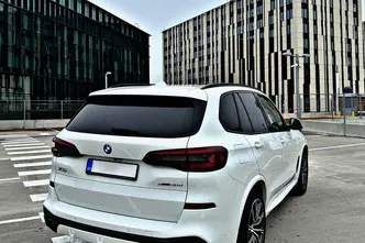 BMW X5, 3.0, 210 kW, hybrid, automatic, four-wheel drive