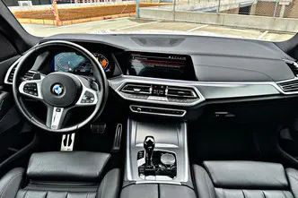 BMW X5, 3.0, 210 kW, hybrid, automatic, four-wheel drive