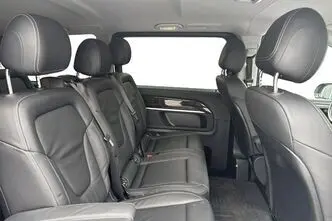 Mercedes-Benz V 250, 2.0, 140 kW, дизель, автомат, задний привод