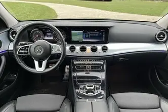 Mercedes-Benz E 220, 2.0, 143 kW, дизель, автомат, полный привод