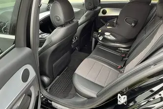 Mercedes-Benz E 220, 2.0, 143 kW, дизель, автомат, полный привод