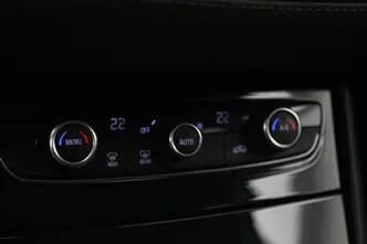 Opel Grandland X, 1.6, 88 kW, diesel, automatic, front-wheel drive