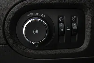 Opel Grandland X, 1.6, 88 kW, diesel, automatic, front-wheel drive