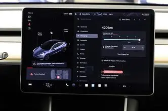Tesla Model 3, 155 kW, electric, automatic, four-wheel drive