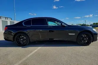 BMW 730, 3.0, 180 kW, diesel, automatic, rear-wheel drive