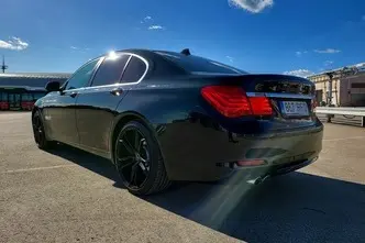 BMW 730, 3.0, 180 kW, diesel, automatic, rear-wheel drive
