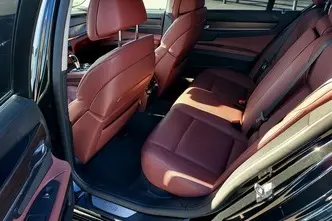 BMW 730, 3.0, 180 kW, diesel, automatic, rear-wheel drive