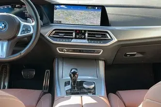 BMW X5, 3.0, 290 kW, plug-in hybrid, automatic, four-wheel drive