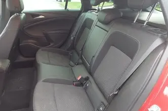 Opel Astra, 1.4, 110 kW, бензин, автомат, передний привод