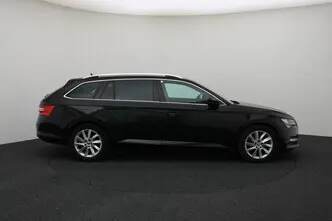 Škoda Superb, 1.6, 88 kW, дизель, автомат, передний привод