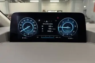Hyundai Staria, 2.2, 130 kW, дизель, автомат, полный привод