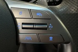 Hyundai Staria, 2.2, 130 kW, дизель, автомат, полный привод