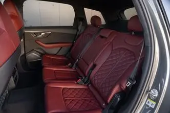 Audi SQ7, 4.0, 373 kW, бензин, автомат, полный привод