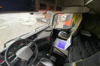 Volvo FH 16 650 6x2, 488 kW, diesel, automatic