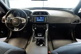 Jaguar XE, 2.0, 132 kW, дизель, автомат, полный привод