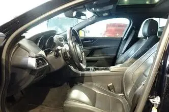 Jaguar XE, 2.0, 132 kW, дизель, автомат, полный привод