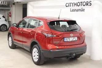Nissan Qashqai, 1.3, 103 kW, petrol, manual, front-wheel drive