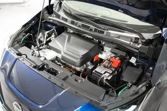 Nissan Leaf, 90 kW, электричество, передний привод
