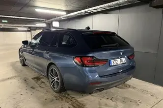 BMW 530, 3.0, 210 kW, гибрид, автомат, полный привод
