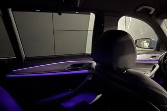 BMW 530, 3.0, 210 kW, гибрид, автомат, полный привод