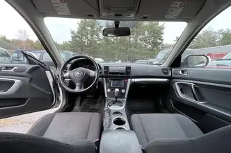 Subaru Legacy, 2.5, 121 kW, petrol, automatic, four-wheel drive