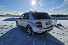 Mercedes-Benz ML 350, 3.5, 200 kW, бензин, автомат, полный привод