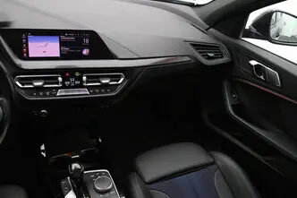 BMW 116, 1.5, 80 kW, petrol, automatic, front-wheel drive