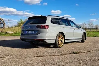 Volkswagen Passat, 2.0, 200 kW, бензин, автомат, полный привод