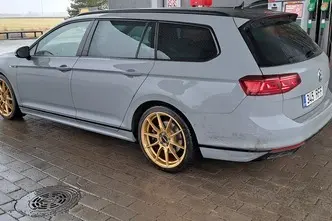 Volkswagen Passat, 2.0, 200 kW, бензин, автомат, полный привод