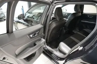Volvo V60, 2.0, 145 kW, hybrid, automatic, front-wheel drive