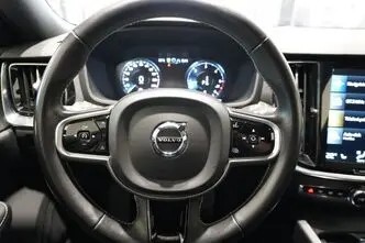 Volvo V60, 2.0, 145 kW, hybrid, automatic, front-wheel drive