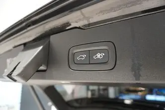 Volvo V60, 2.0, 145 kW, hybrid, automatic, front-wheel drive