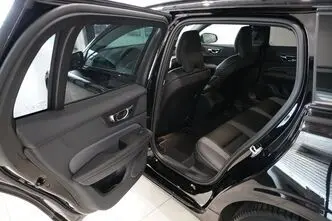 Volvo V60, 2.0, 145 kW, hybrid, automatic, front-wheel drive