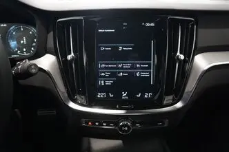 Volvo V60, 2.0, 145 kW, hybrid, automatic, front-wheel drive