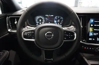 Volvo V60, 2.0, 145 kW, hybrid, automatic, front-wheel drive