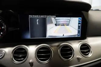 Mercedes-Benz E 220, 2.0, 143 kW, diesel, automatic, four-wheel drive
