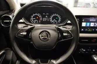 Škoda Fabia, 1.0, 81 kW, бензин, автомат, передний привод