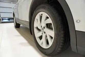 Volkswagen Tiguan, 2.0, 147 kW, дизель, автомат, полный привод