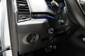 Škoda Karoq, 2.0, 140 kW, дизель, автомат, полный привод