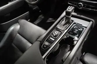 Volvo S90, 2.0, 140 kW, diisel, automaat, esivedu