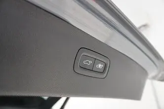 Volvo XC90, 2.0, 173 kW, hybrid, automatic, four-wheel drive