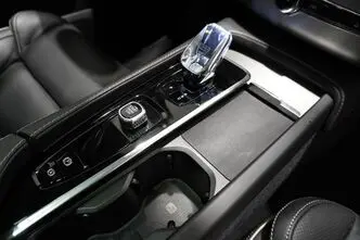 Volvo XC90, 2.0, 173 kW, hybrid, automatic, four-wheel drive