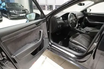 Škoda Superb, 2.0, 147 kW, дизель, автомат, полный привод